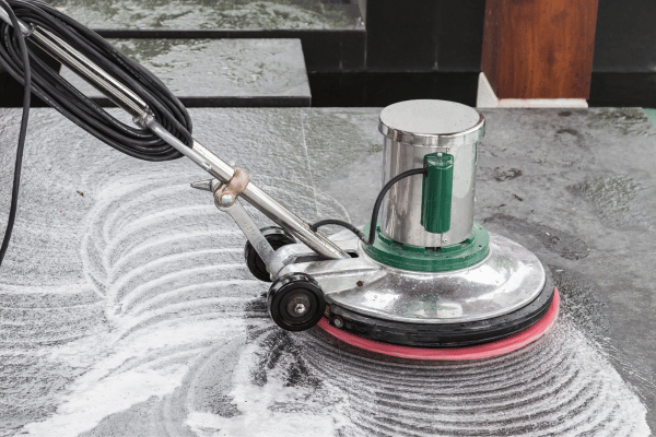 como fazer a limpeza do porcelanato pós obra